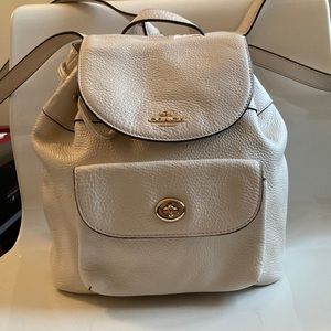 NWOT Coach Billie pebbled backpack